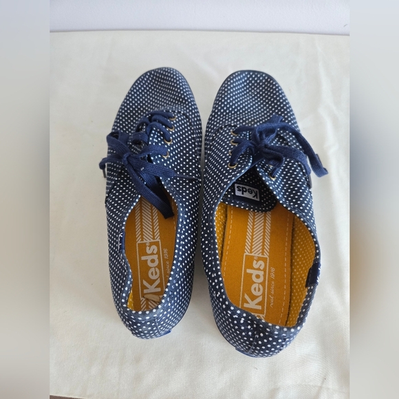 Keds Navy Polka Dot Sneakers - Picture 2 of 4